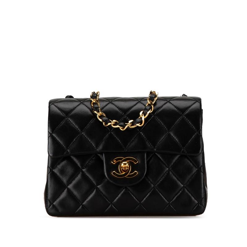 CHANEL（シャネル） マトラッセ ココマーク 斜め掛け チェーン
