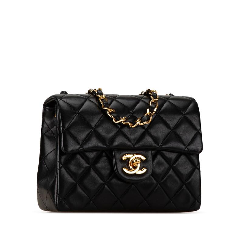 CHANEL（シャネル） マトラッセ ココマーク 斜め掛け チェーン