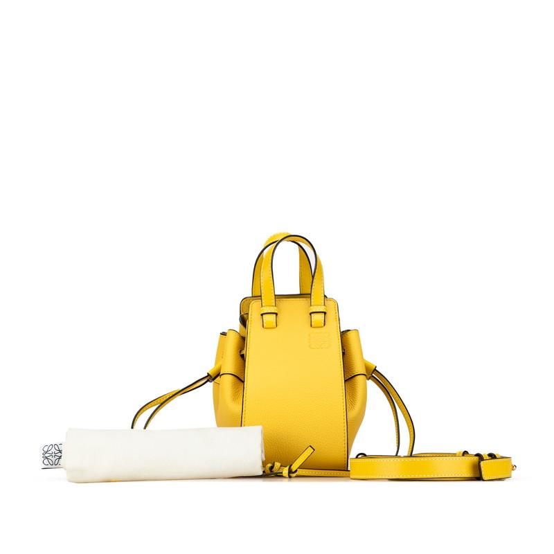 LOEWE（ロエベ） アナグラム ハンモック ドローストリング ミニ 