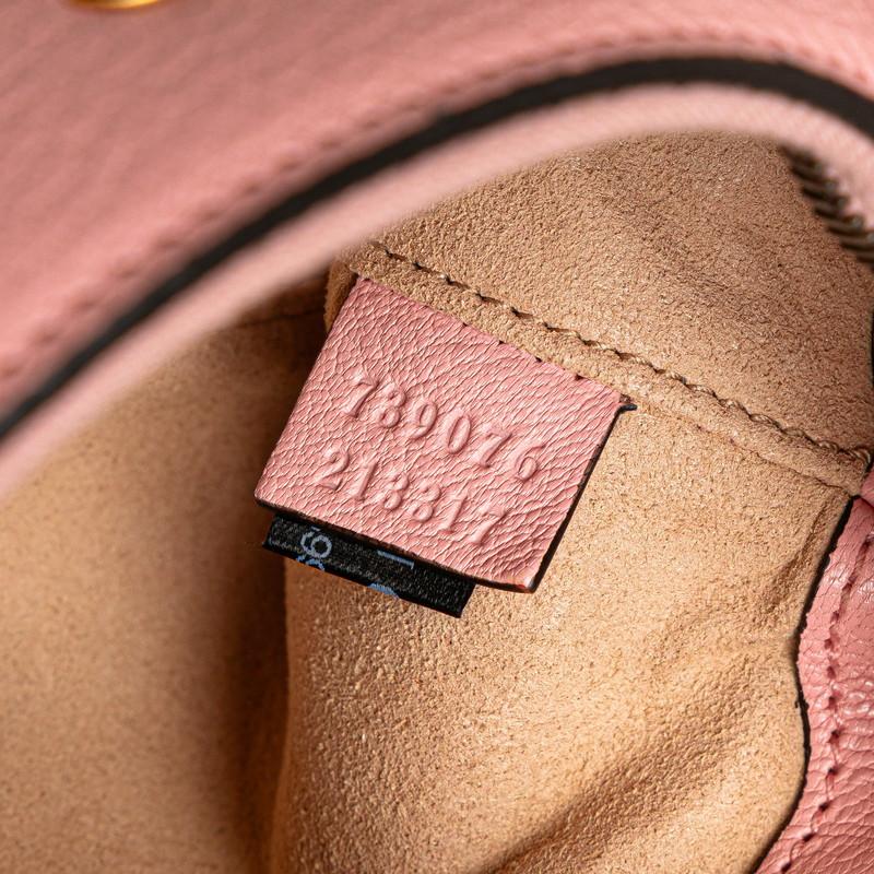 GUCCI グッチ GGマーモント アフロディーテ ショルダーバッグ GUCCI グッチ GGマーモント アフロディーテ ショルダーバッグ