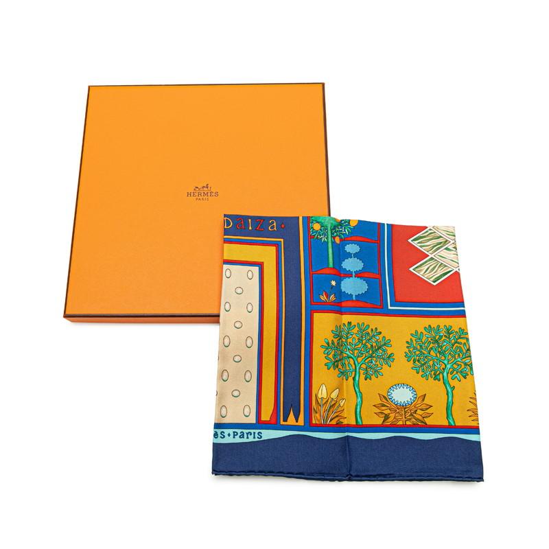 HERMES エルメス カレ90 Paridaiza パラダイス スカーフ ブルー HERMES エルメス カレ90 Paridaiza パラダイス スカーフ ブルー