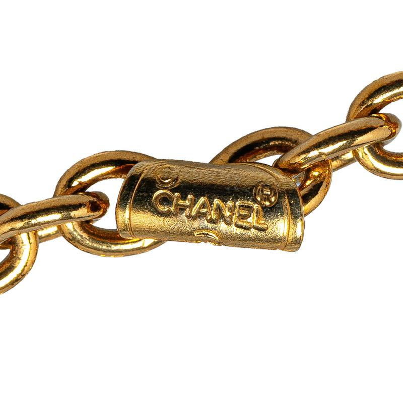 CHANEL シャネル マトラッセ ココマーク バッグ型 モチーフ CHANEL シャネル マトラッセ ココマーク バッグ型 モチーフ
