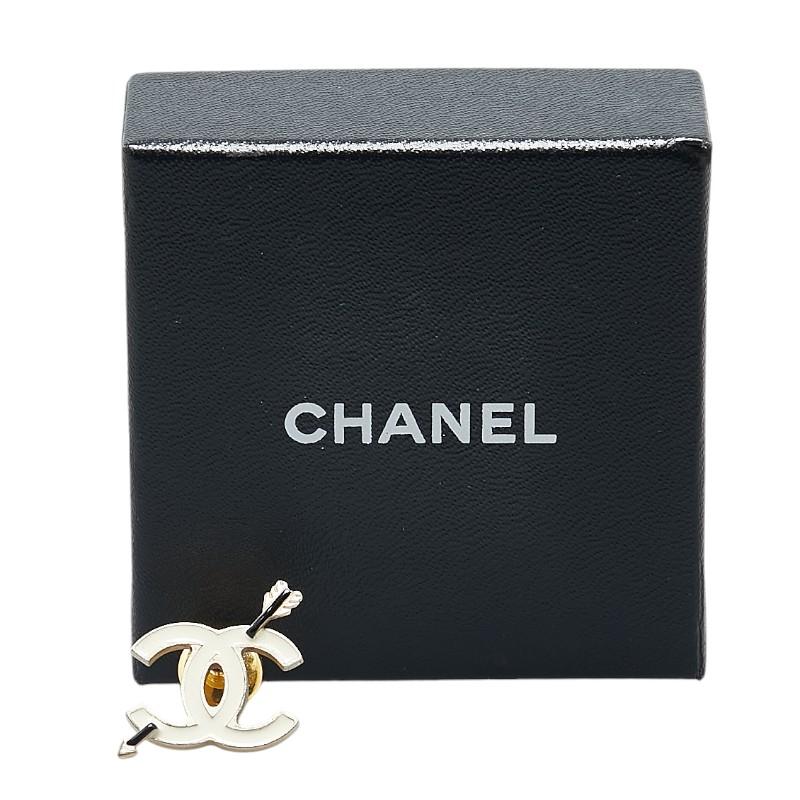 CHANEL シャネル ココマーク アロー 矢 モチーフ ピン ブローチ CHANEL シャネル ココマーク アロー 矢 モチーフ ピン ブローチ
