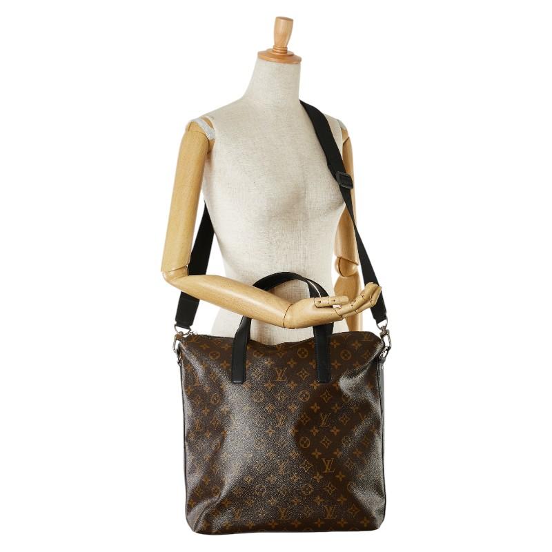 LOUIS VUITTON ルイ ヴィトン モノグラム マカサー キタン LOUIS VUITTON ルイ ヴィトン モノグラム マカサー キタン