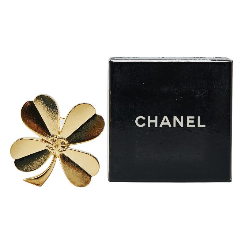CHANEL シャネル ヴィンテージ ココマーク 四つ葉 クローバー CHANEL シャネル ヴィンテージ ココマーク 四つ葉 クローバー