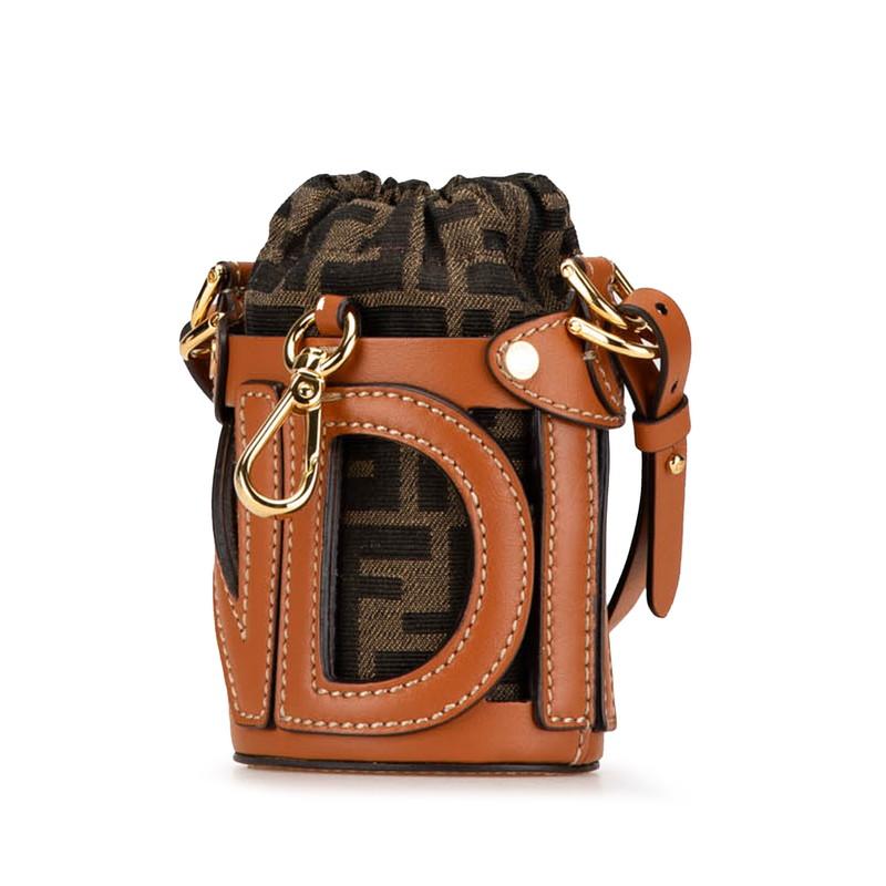 FENDI（フェンディ） ズッカ ナノ ステップアウト 斜め掛け ショルダー
