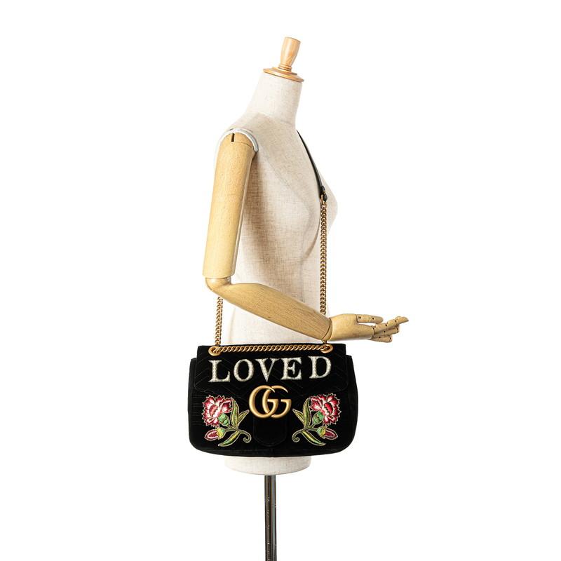 GUCCI（グッチ） GGマーモント ベルベット ミディアム LOVED 刺繍