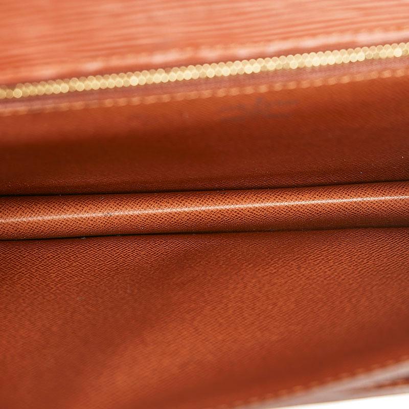 LOUIS VUITTON（ルイ・ヴィトン） ルイ ヴィトン エピ ポシェット