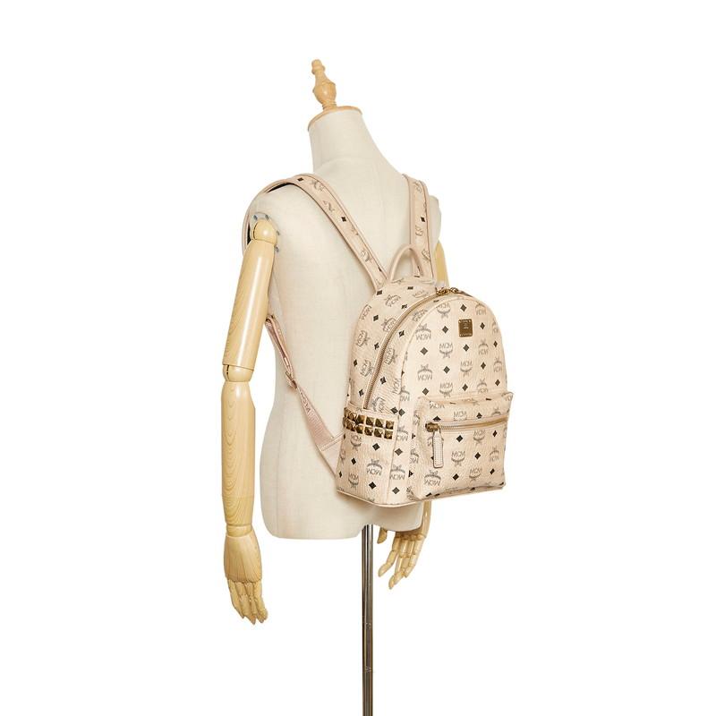 MCM（エムシーエム） エム シー エム ヴィセトス ロゴグラム スタッズ