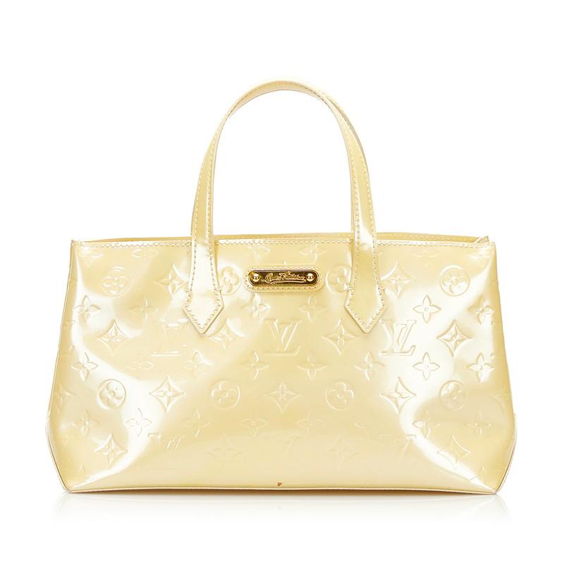 正規品 ルイヴィトン パース ヴェルニ エナメル モノグラム ベージュ LOUIS VUITTON（ルイ・ヴィトン） 美品 ルイ ヴィトン ジッピー