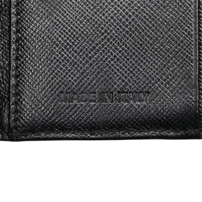 週末限定価格　PRADA プラダ　三角ロゴ　シルバー　銀　三つ折り　ウォレット 週末限定価格 PRADA プラダ 三角ロゴ シルバー 銀 三つ折り