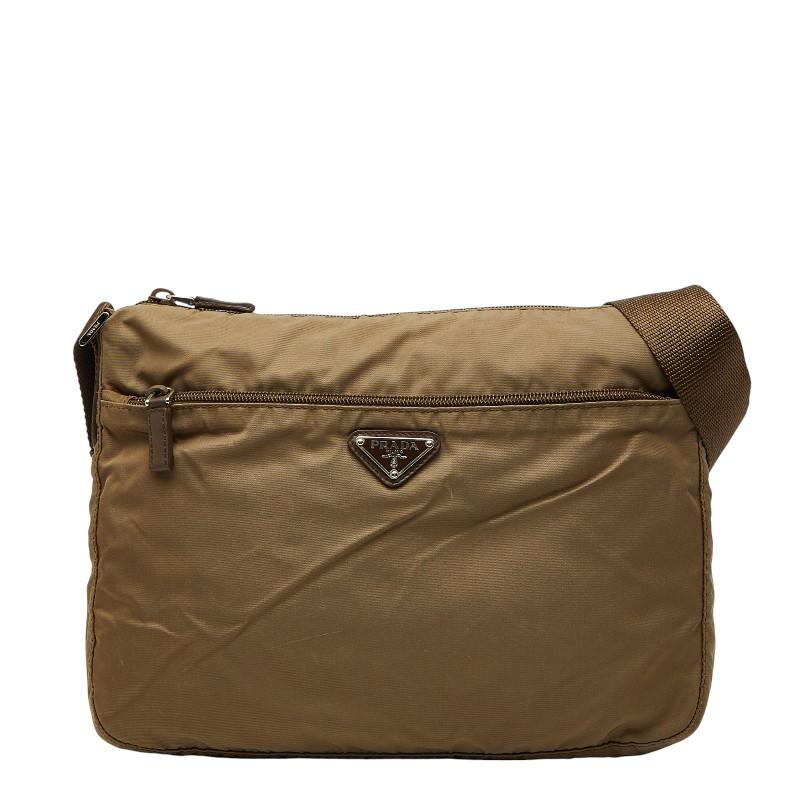 PRADA（プラダ） 三角ロゴプレート 斜め掛け ショルダーバッグ BT0421
