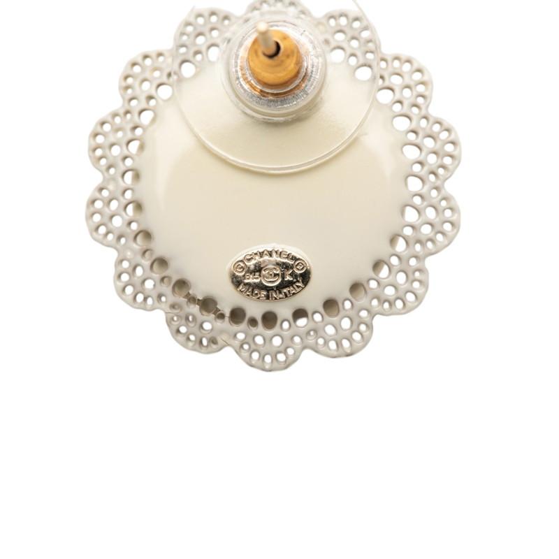 美品 CHANEL シャネル ピアス フラワー パール ココマーク CHANEL（シャネル） ココマーク フラワーモチーフ ラウンド スタッズ