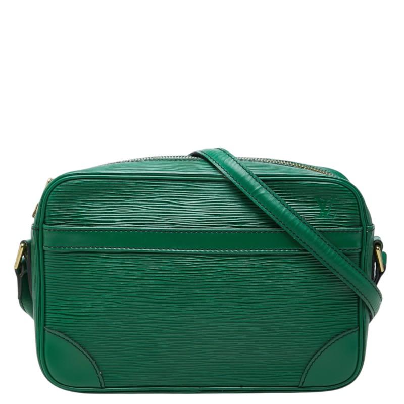 LOUIS VUITTON（ルイ・ヴィトン） ルイ ヴィトン エピ トロカデロ 斜め