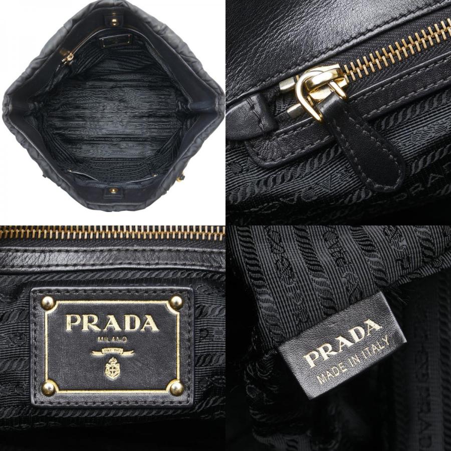 PRADA（プラダ） 三角ロゴプレート キルティング チェーン ショルダー