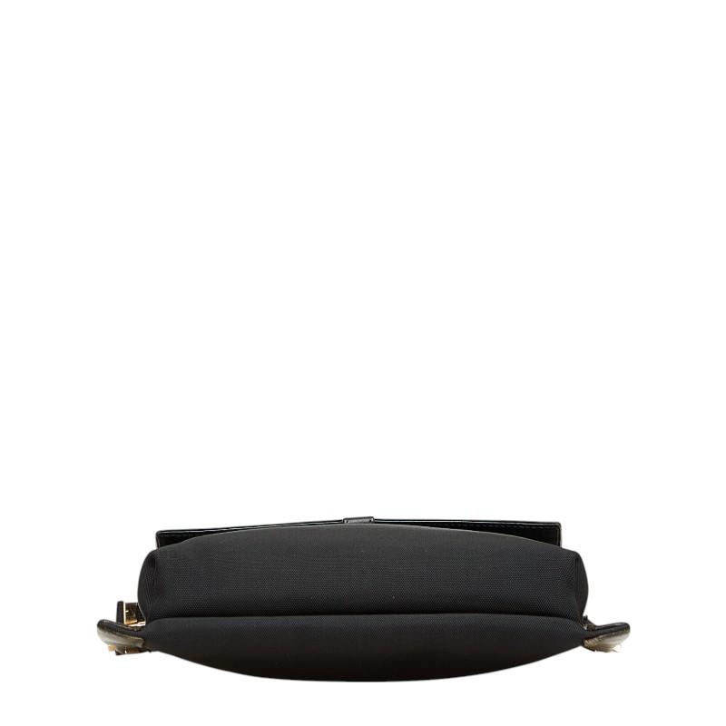 GUCCI グッチ 斜め掛け ショルダーバッグ 019 0424 ブラック レザー  