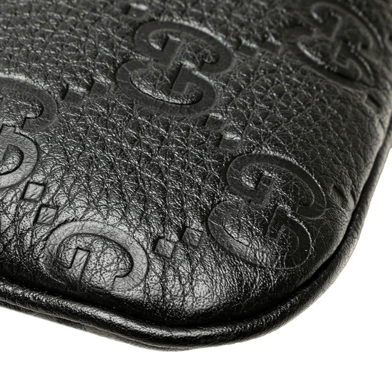GUCCI（グッチ） GGエンブレム ミディアム チェーンハンドバッグ