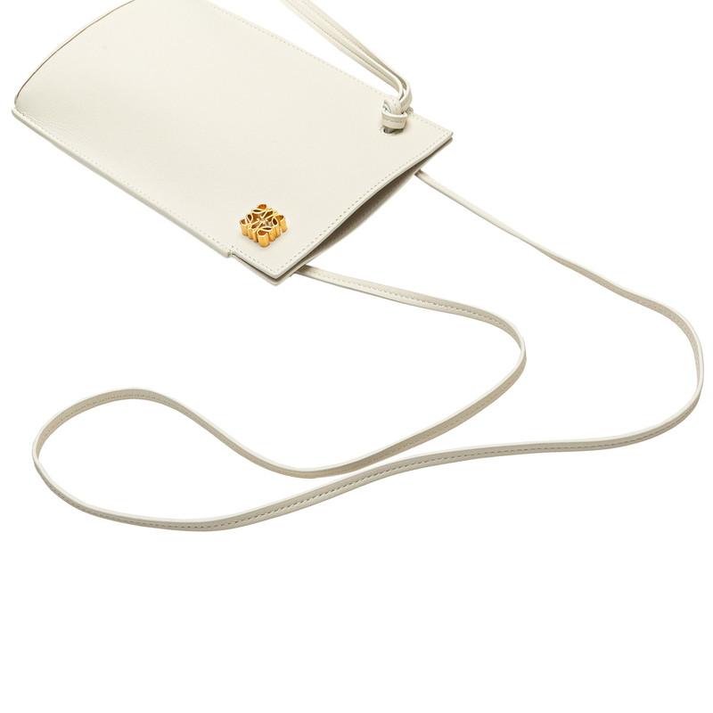 LOEWE（ロエベ） アナグラム ダイスポケット 斜め掛け ショルダー
