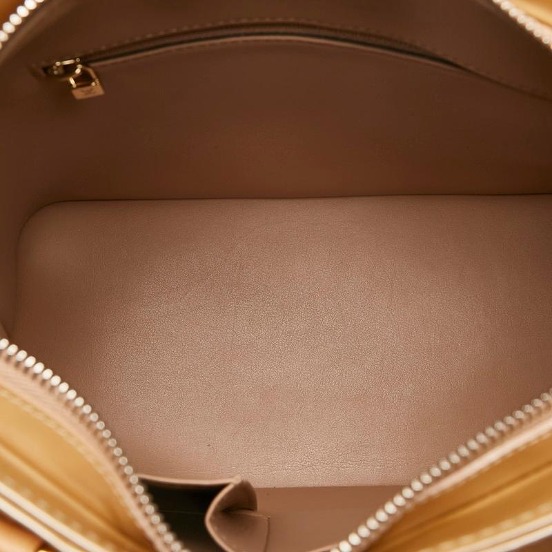 LOUIS VUITTON ルイ ヴィトン モノグラム ヴェルニ ヒューストン LOUIS VUITTON ルイ ヴィトン モノグラム ヴェルニ ヒューストン
