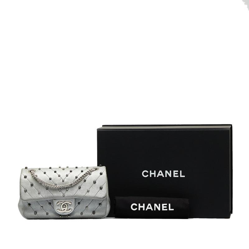 CHANEL Vステッチシルバー 22553○○○