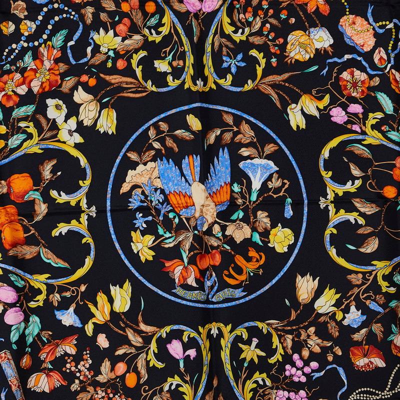 HERMES エルメス カレ90 PIERRES d' ORIENT et OCCIDENT 東洋の HERMES エルメス カレ90 PIERRES d' ORIENT et OCCIDENT 東洋の