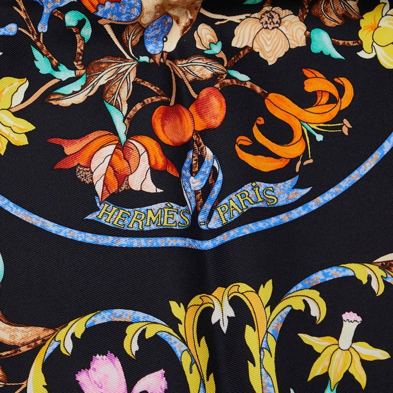 HERMES エルメス カレ90 PIERRES d' ORIENT et OCCIDENT 東洋の HERMES エルメス カレ90 PIERRES d' ORIENT et OCCIDENT 東洋の
