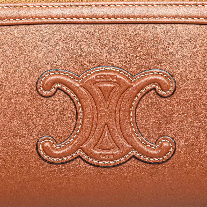 CELINE（セリーヌ） トリオンフ チェーンショルダーバッグ ポシェット