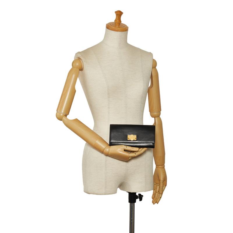 FENDI フェンディ ピーカブー 長財布 8M0377 ブラック ゴールド FENDI フェンディ ピーカブー 長財布 8M0377 ブラック ゴールド