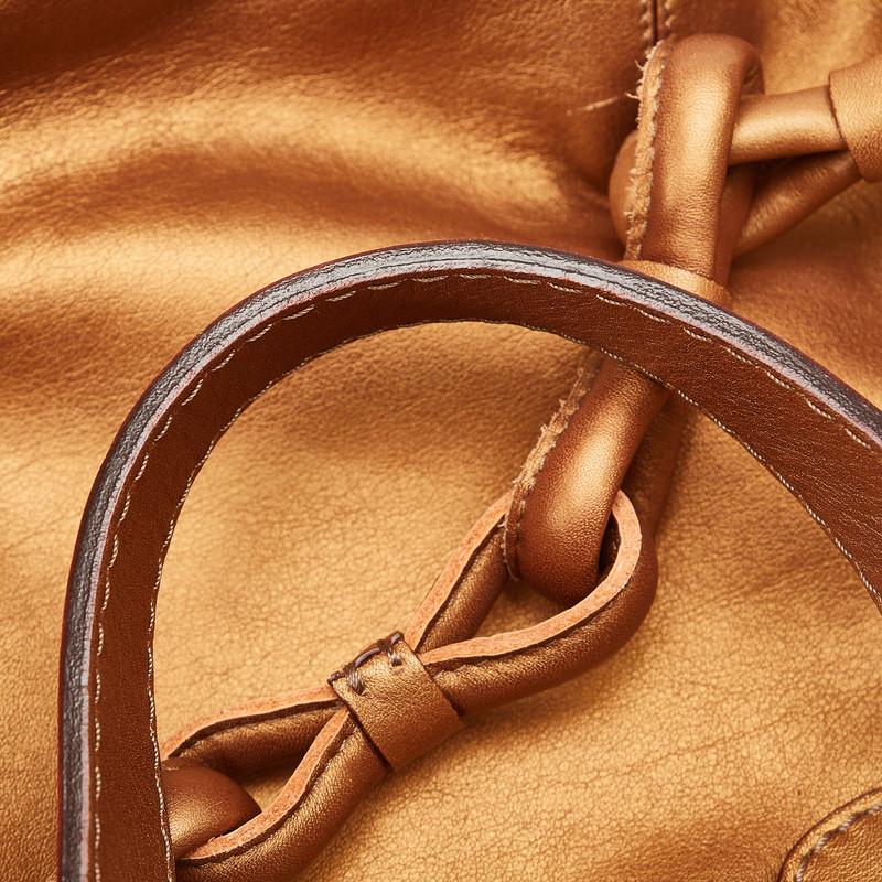 LOEWE ロエベ フィエスタ ロゴ型押し ハンドバッグ ショルダー LOEWE ロエベ フィエスタ ロゴ型押し ハンドバッグ ショルダー