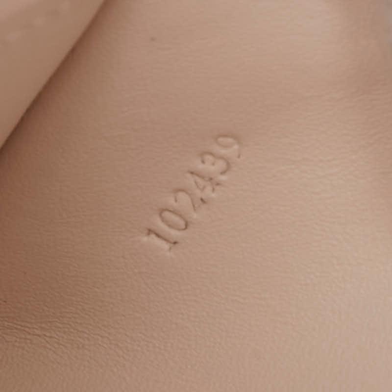 LOEWE（ロエベ） ぺブル バーティカル ウォレット スモール 三つ折り