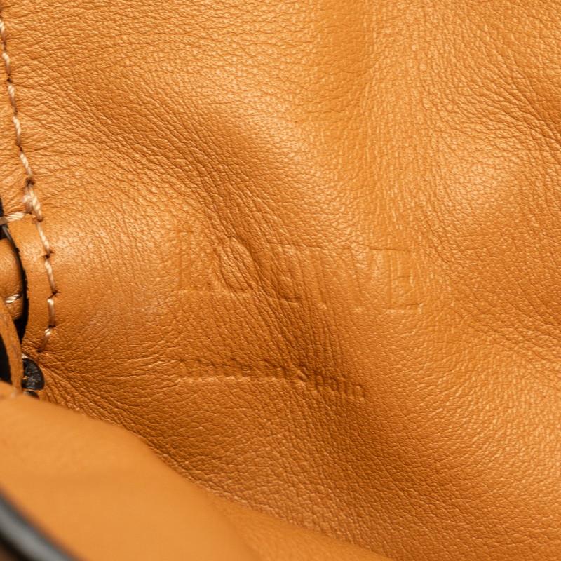 LOEWE ロエベ アナグラム フラメンコポケット ミニバッグ 巾着 LOEWE ロエベ アナグラム フラメンコポケット ミニバッグ 巾着