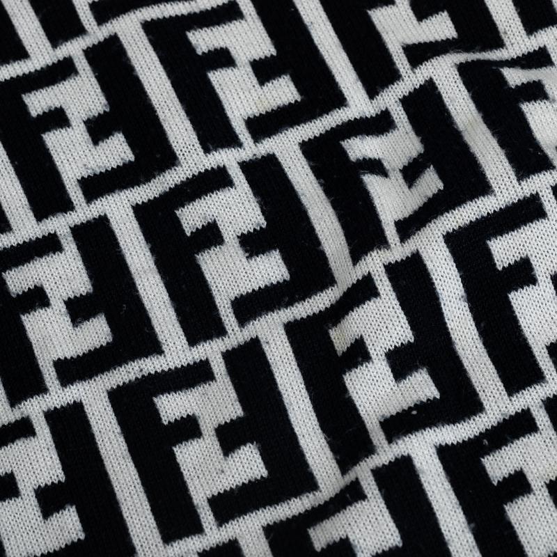 FENDI フェンディ ズッカ セーター ニット ブラック ホワイト FENDI フェンディ ズッカ セーター ニット ブラック ホワイト