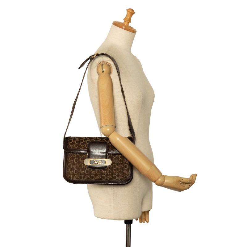 CELINE セリーヌ Cマカダム 馬車金具 ショルダーバッグ ブラウン 