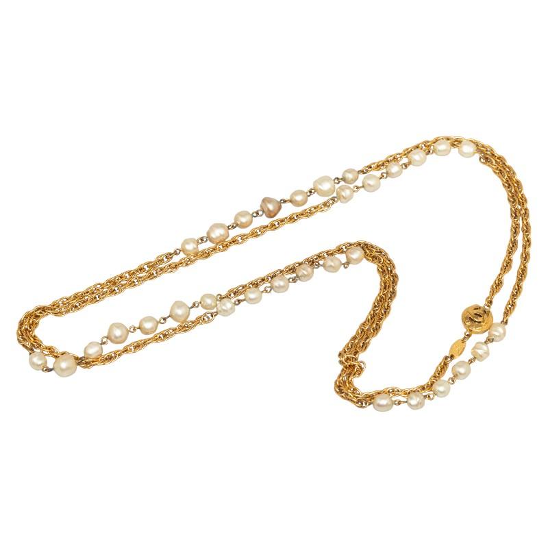 CHANEL シャネル ヴィンテージ フェイクパール ロング チェーン CHANEL シャネル ヴィンテージ フェイクパール ロング チェーン