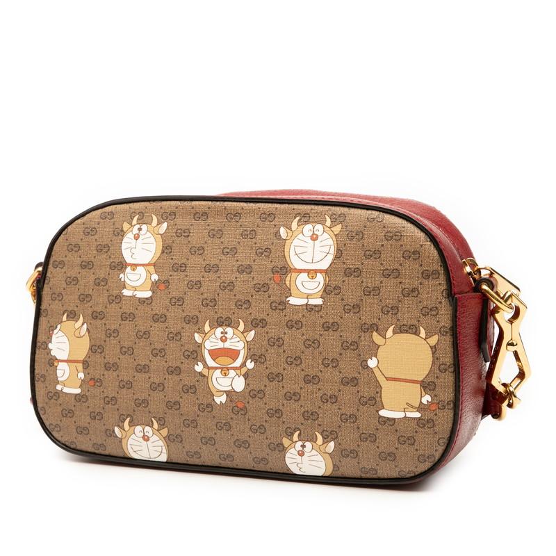 GUCCI ドラえもん コラボ ショルダーバッグ GUCCI（グッチ） × ドラえもん ミニGGスプリーム うしドラ 牛ドラ