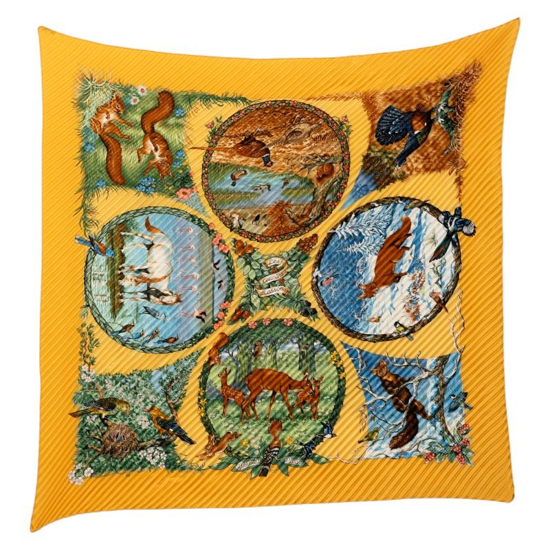 HERMES（エルメス） プリーツカレ Les Quatre Saisons 四季 スカーフ