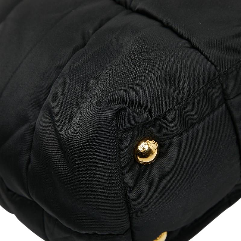 PRADA（プラダ） 三角ロゴプレート ハンドバッグ ショルダーバッグ