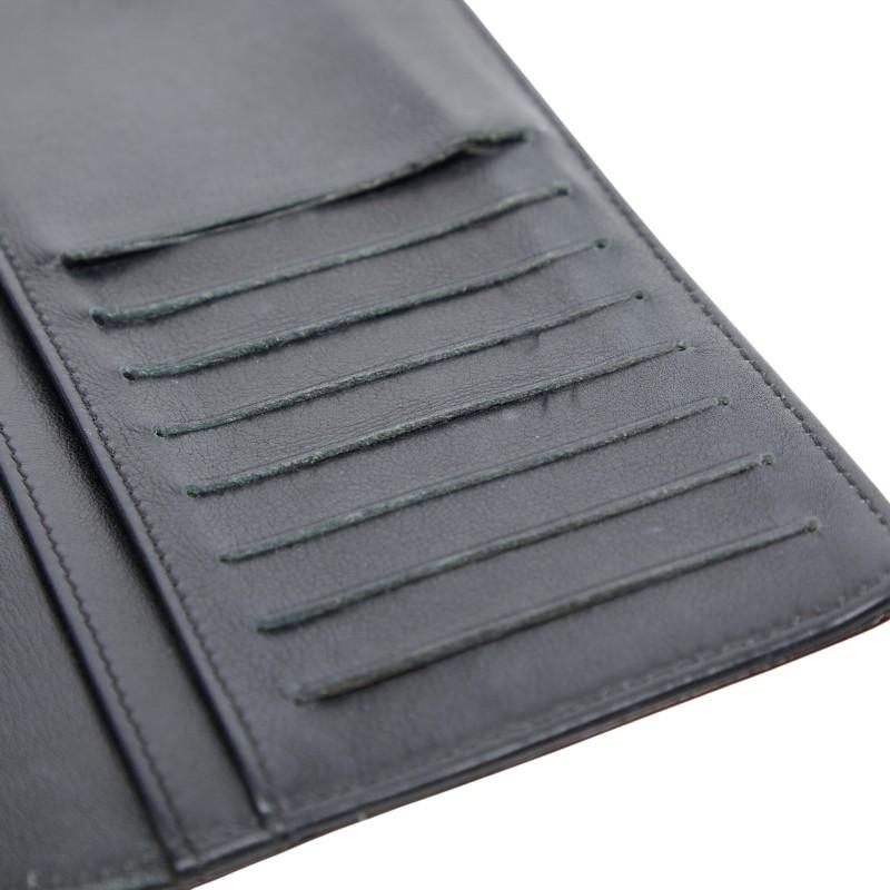 CHANEL（シャネル） カメリア ココマーク 二つ折り財布 ブラック