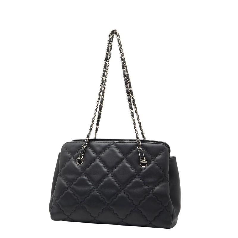 CHANEL（シャネル） ハンプトンズ ウルトラステッチ チェーン トート