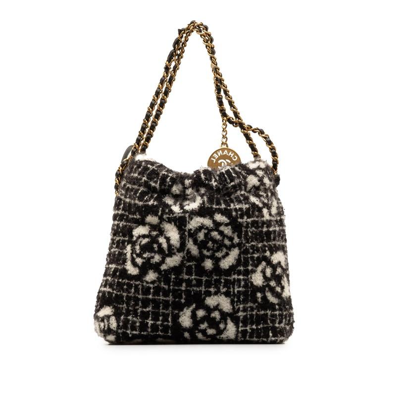CHANEL シャネル カメリア ココマーク ロゴ ゴールド金具 CHANEL シャネル カメリア ココマーク ロゴ ゴールド金具