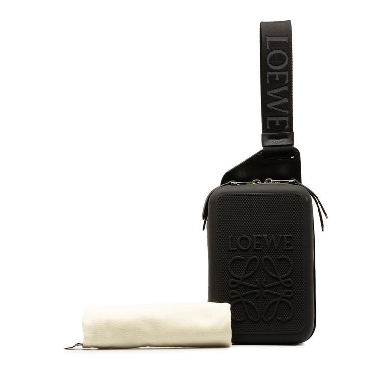 LOEWE（ロエベ） アナグラム モールデッド ウエストバッグ ボディ