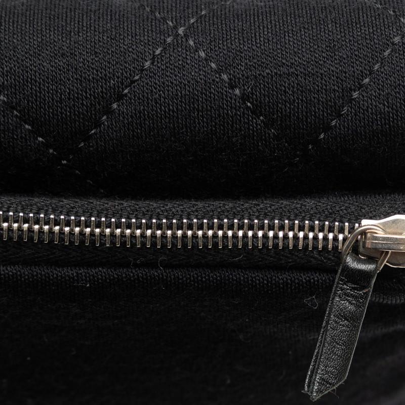 未使用に近い♡2011クリスマス限定　ミニマトラッセ　チェーンショルダーバッグ CHANEL - 未使用に近い♡2011クリスマス限定 ミニマトラッセ チェーン