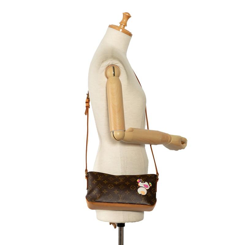 LOUIS VUITTON ルイ ヴィトン モノグラム トロター パンダ 村上 LOUIS VUITTON ルイ ヴィトン モノグラム トロター パンダ 村上