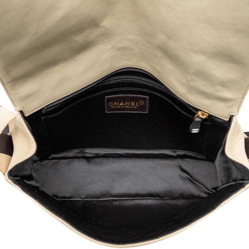 シャネル チョコバー 斜め掛け ショルダーバッグ A16735 レザー レディース CHANEL 【228-51914】 CHANEL（シャネル） チョコバー 斜め掛け ショルダーバッグ A16735