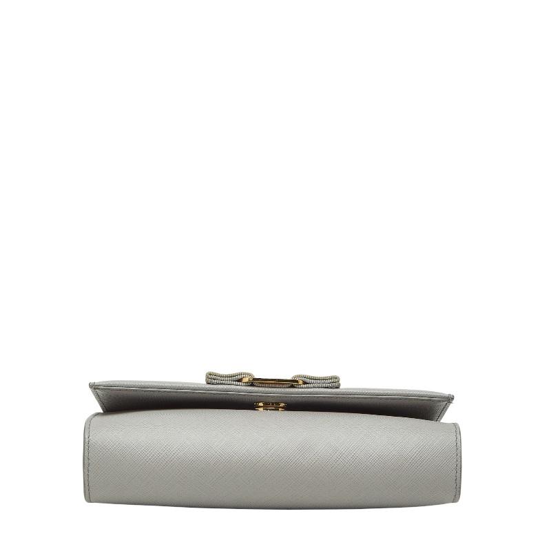 サルヴァトーレフェラガモ ヴァラリボン チェーン ショルダーバッグ AU22-B558 レザー レディース Salvatore Ferragamo 【228-51945】 ginzaparis2_228-51945