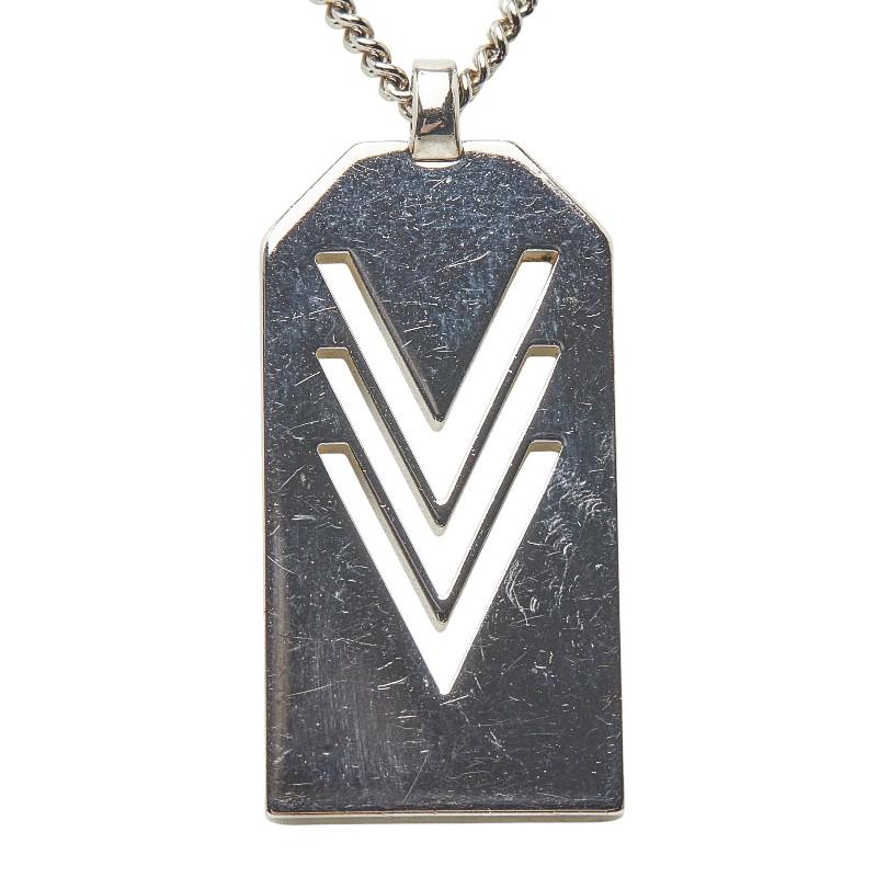 LOUIS VUITTON（ルイ・ヴィトン） ルイ ヴィトン トリプルV ネックレス