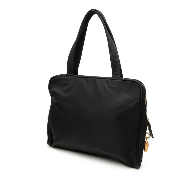 美品 PRADAトートバッグ ナイロン 黒 三角プレート 肩掛け ジップ PRADA（プラダ） 三角ロゴプレート トートバッグ ショルダーバッグ