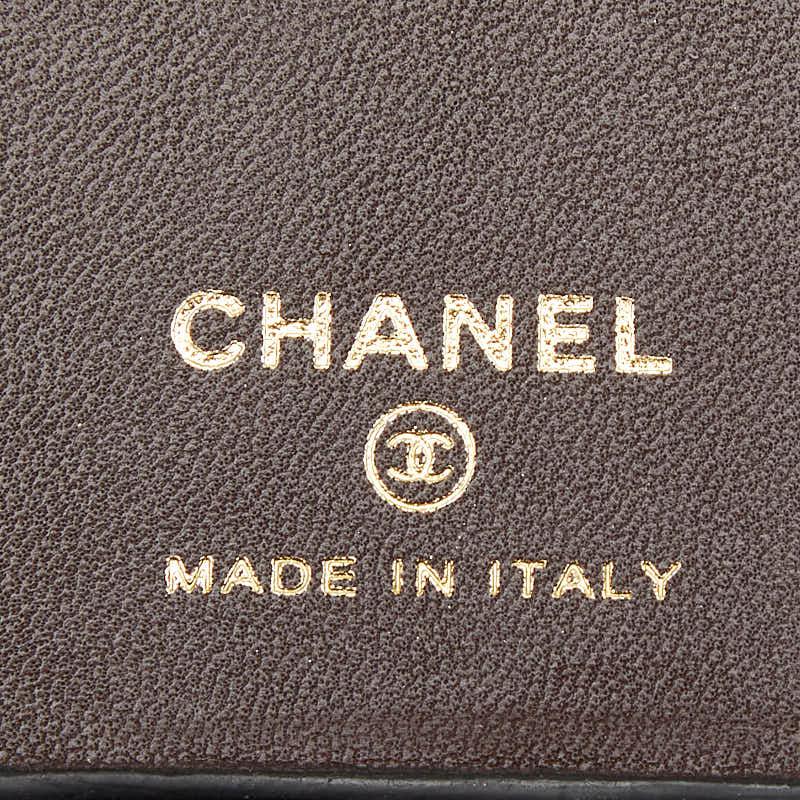 CHANEL（シャネル） マトラッセ ココマーク iPhone14pro チェーン