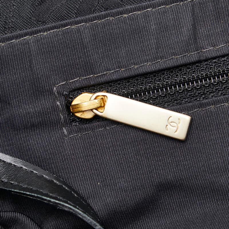 シャネル ニュートラベルライン トートMM トートバッグ A15991　 ブラック ナイロン レザー レディース CHANEL 【中古】の画像