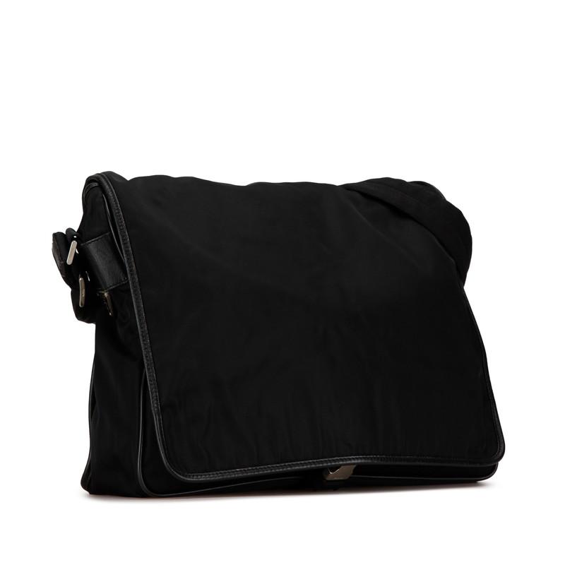 PRADA プラダ 三角ロゴプレート 斜め掛け ショルダーバッグ PRADA プラダ 三角ロゴプレート 斜め掛け ショルダーバッグ
